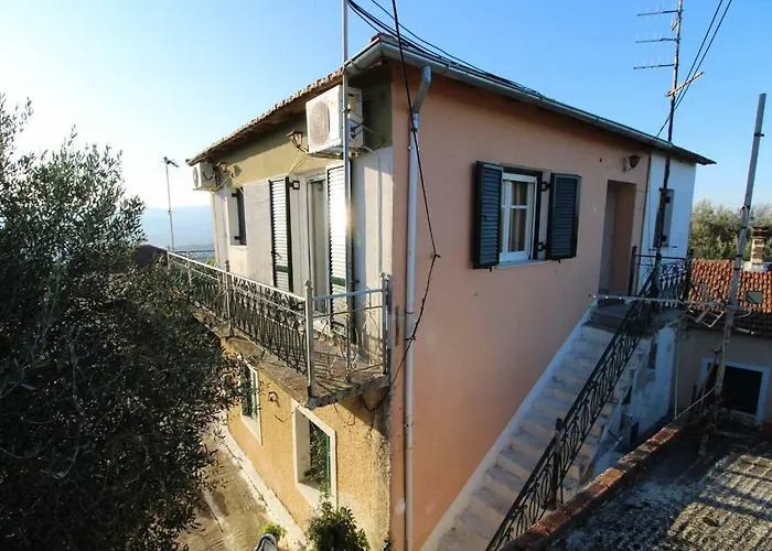 Alex Montos Apartment Karousades Corfu