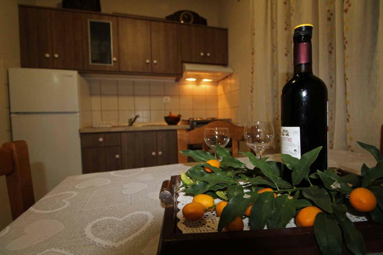 Alex Montos Corfu Ferienhaus Karousádes