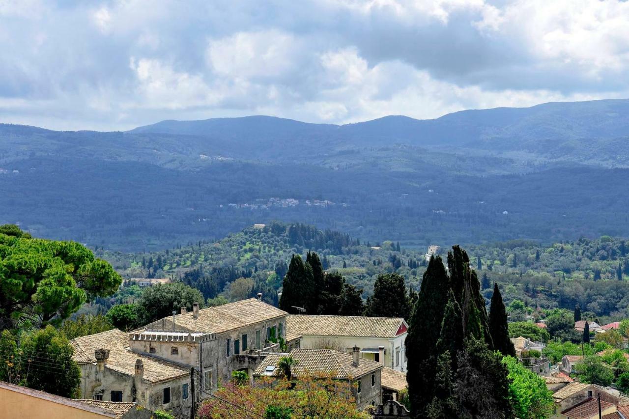 Alex Montos Corfu Ferienhaus *